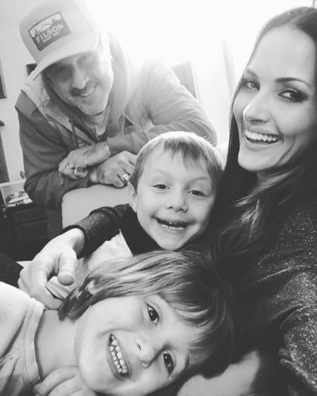 David Arquette with his wife Christina McLarty and children.